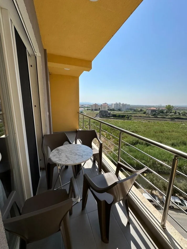 Qerret, shitet apartament 1+1+Ballkon Kati 3, 55 m² (Qerret Kavaje)