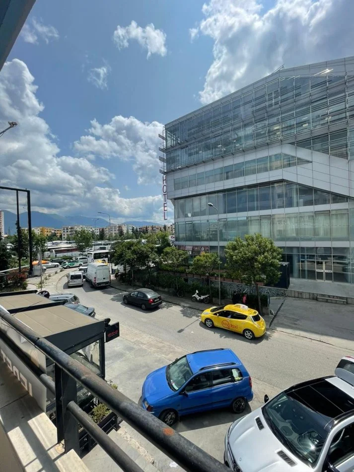 Casa Italia, qira ambient biznesi Kati 1, 152 m² 1000 €