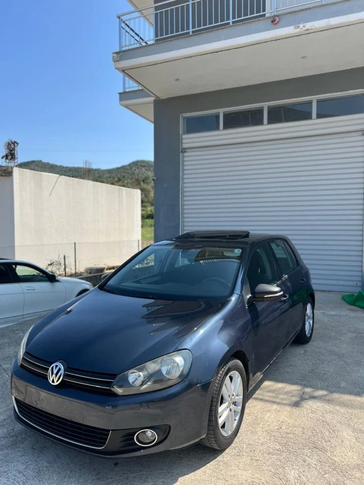 Elbasan, shes makine GOLF 6 Nafte, blu automatik Klima 244.000 km 7.000 €