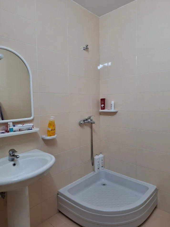 Shqiperi, shitet apartament 1+1 Kati 6, 83 m² 166.000 € 