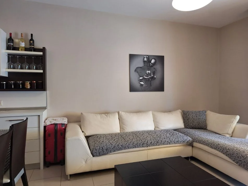 Shqiperi, shitet apartament 1+1 Kati 6, 83 m² 166.000 € 