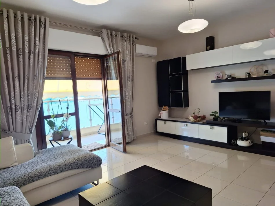 Shqiperi, shitet apartament 1+1 Kati 6, 83 m² 166.000 € 