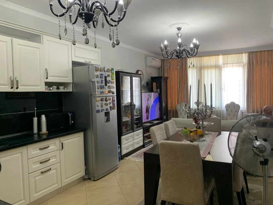 Tirane, shitet Apartament 3+1+2, Kati 7, Unaza e Re ,Astir , 183.000 EURO
