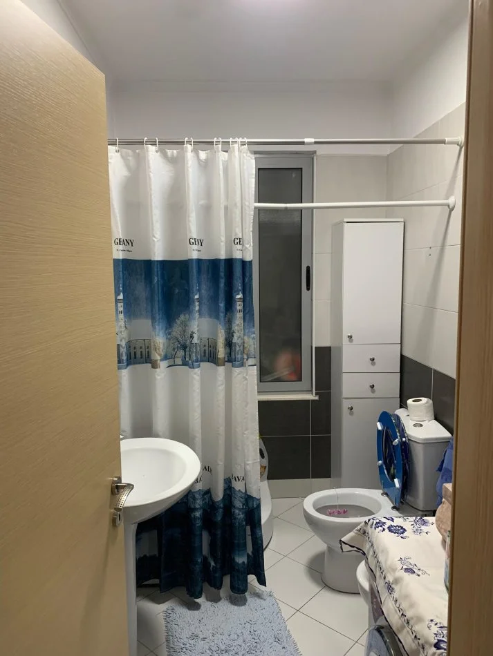 Tirane, shitet Apartament 3+1+2, Kati 7, Unaza e Re ,Astir , 183.000 EURO