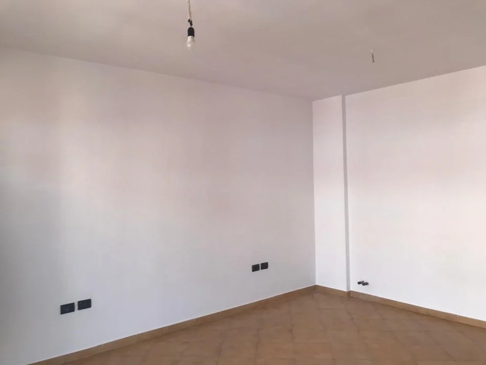 Tirane, shitet apartament 2+1+Aneks+Ballkon Kati 7, 134 m² 145.000 € 