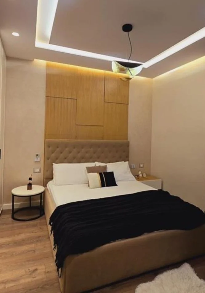 Tirane, shitet apartament 2+1 Kati 3, 