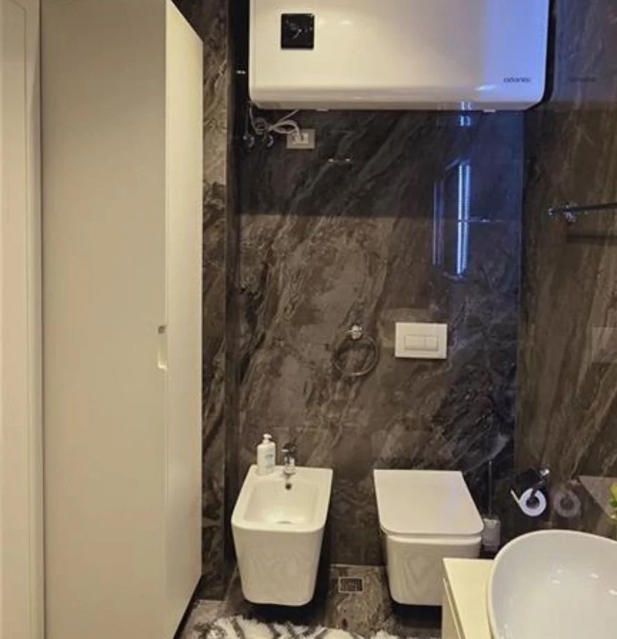 Tirane, shitet apartament 2+1 Kati 3, 