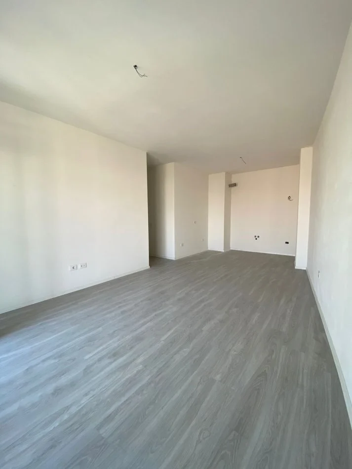 Tirane, shitet apartament 2+1+ Depo Kati 7, 109 m² 135.000 € (ISH DOGANA)