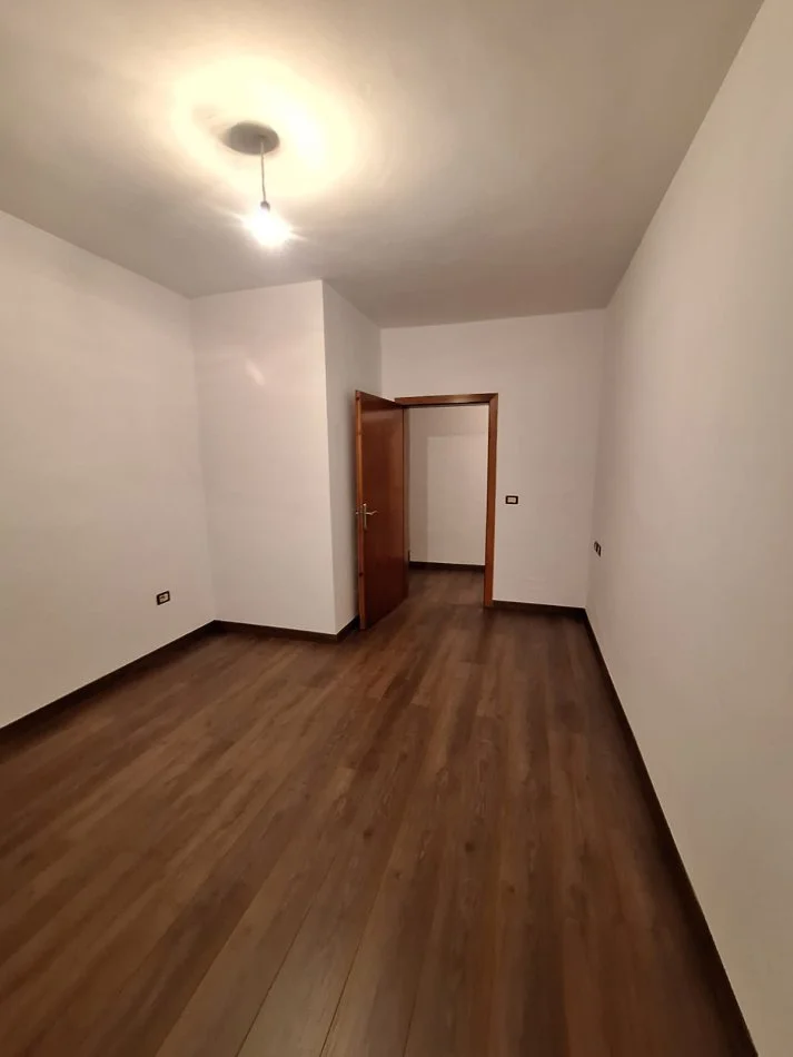 Tirane, shitet apartament 2+1+Aneks+Ballkon Kati 6, 119 m² 159.000 € (Don Bosko)