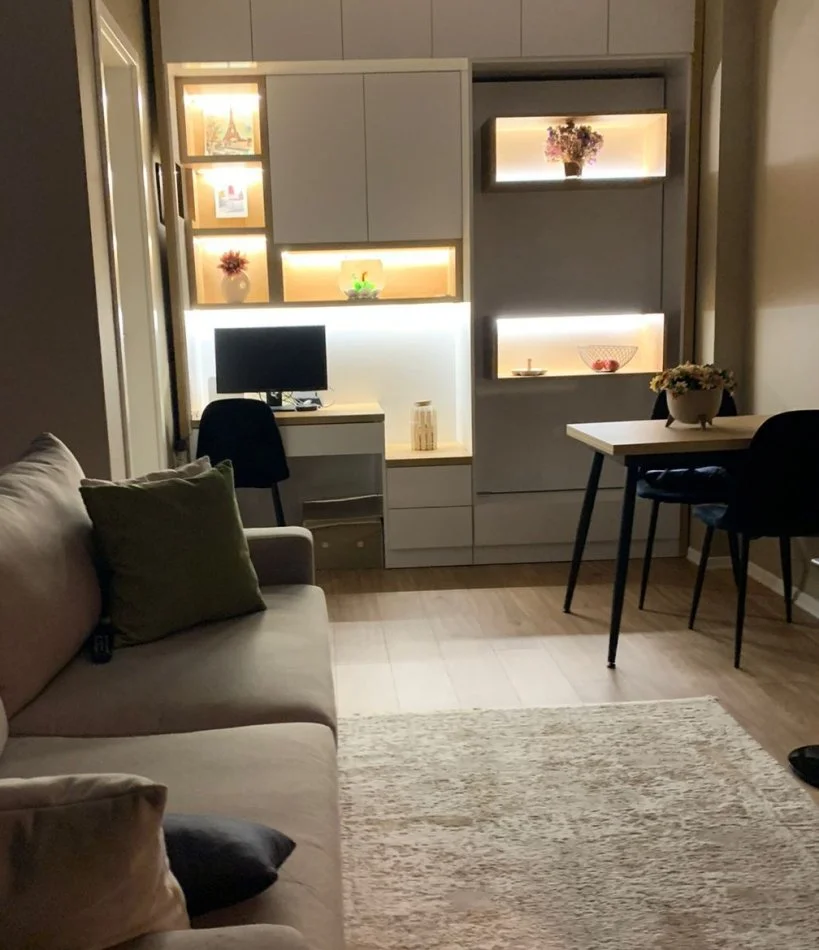 Tirane, shitet apartament 1+1 Kati 1, 