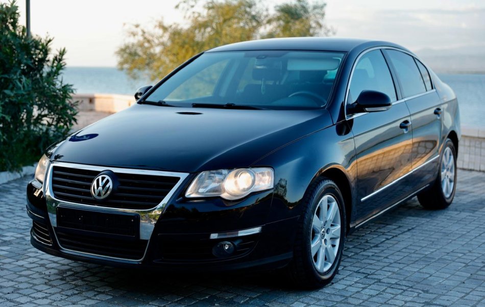 Shkoder, shes makine Vw passat Nafte, e zeze automatik 228.000 km 5.300 €