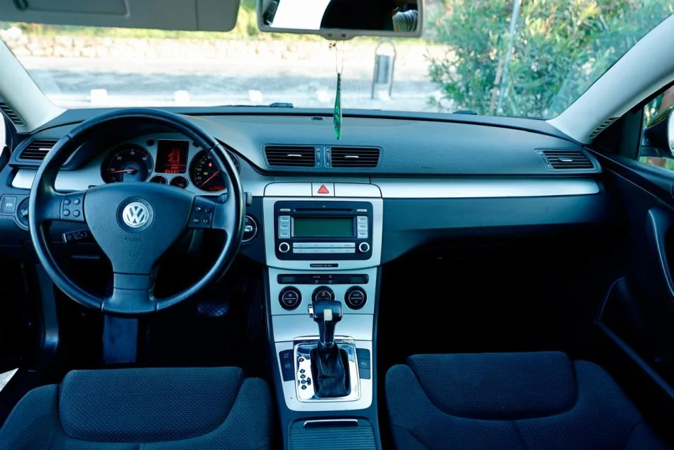 Shkoder, shes makine Vw passat Nafte, e zeze automatik 228.000 km 5.300 €