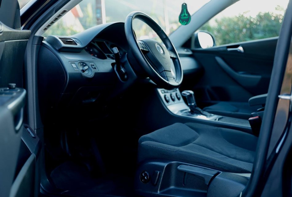 Shkoder, shes makine Vw passat Nafte, e zeze automatik 228.000 km 5.300 €