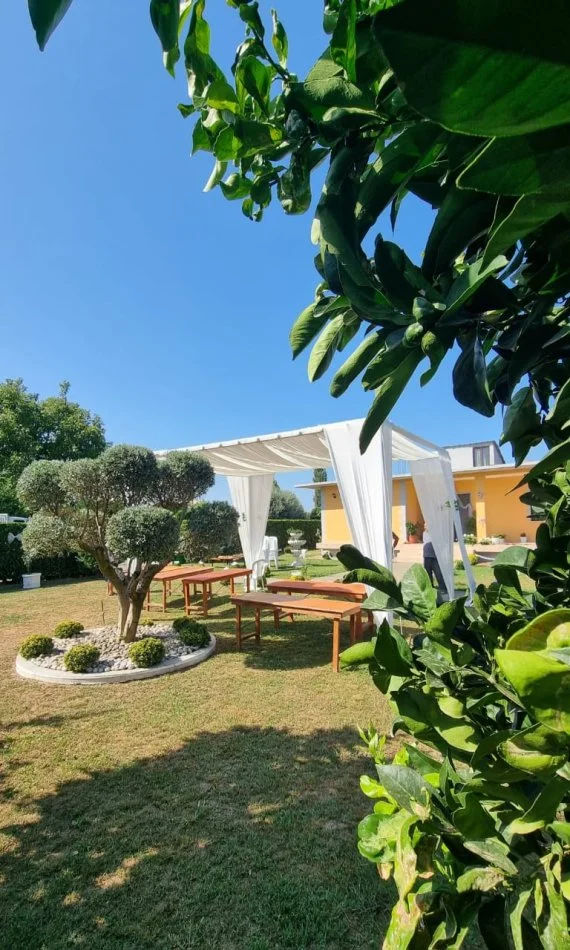 Tenda ne qera per dasma dhe festa