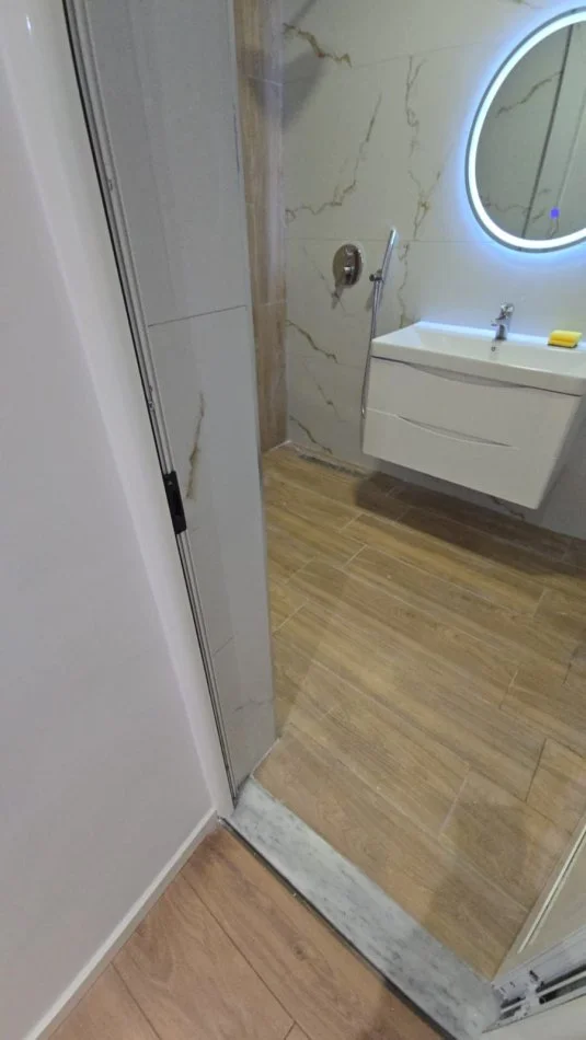 Tirane, shitet apartament 2+1+2 , Kati 2, 87 m² 210.000 € (ELBASANIT)