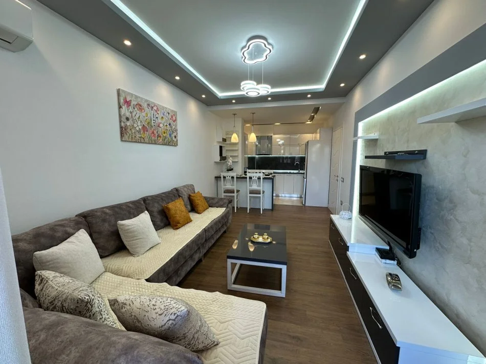 Tirane, shitet apartament 2+1 Kati 3, 94 m² 145.000 € (3 Deshmoret)