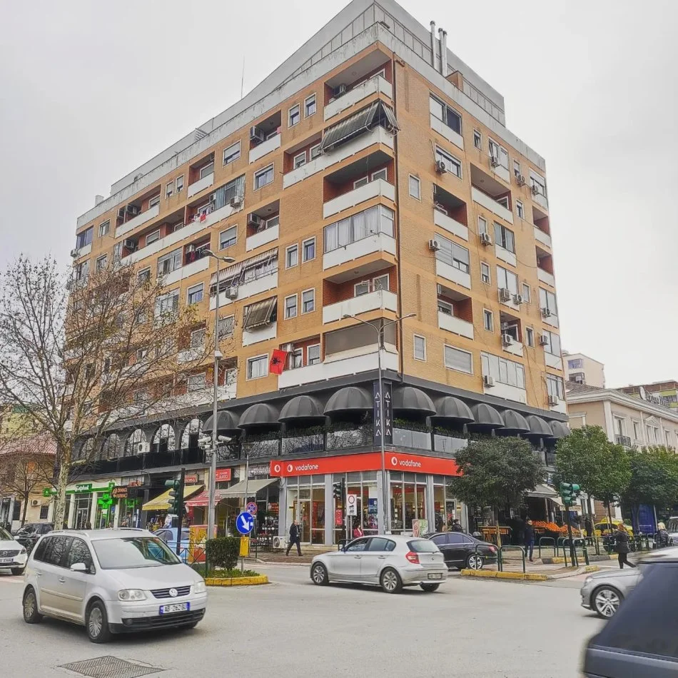 Tirane,  qera apartament 1+1+Ballkon Kati 5, 59 m² 499 € (Sulejman Delvina)
