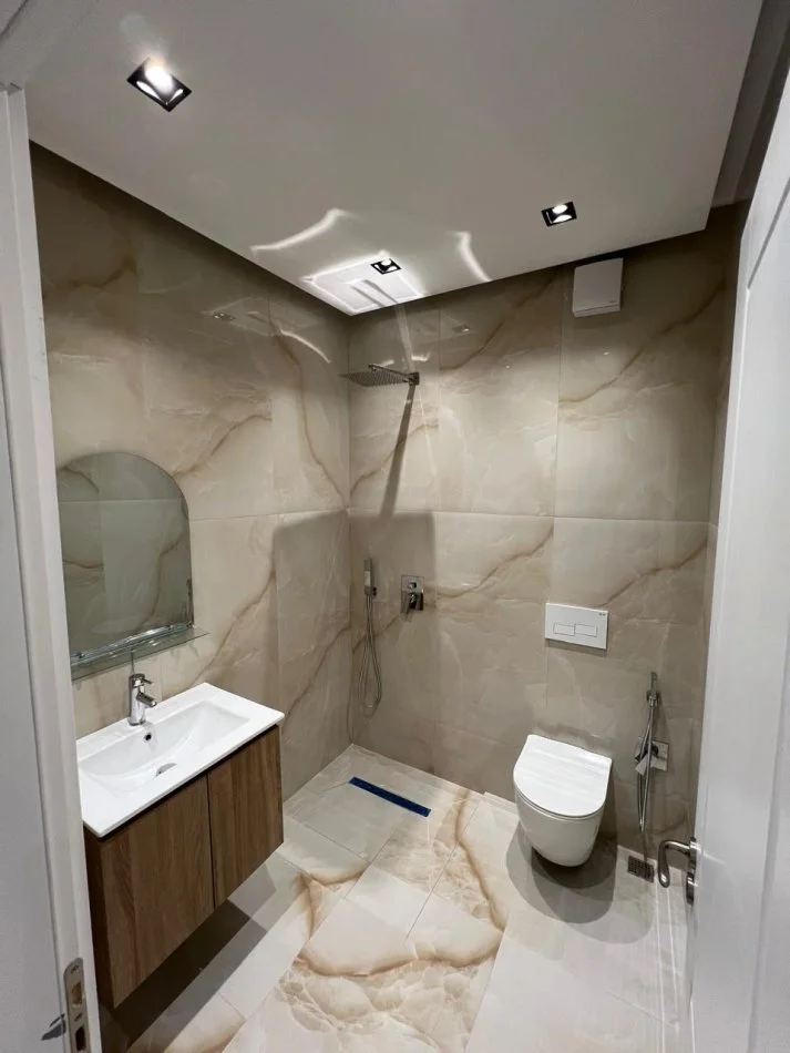 Tirane, shitet apartament 2+1+Ballkon Kati 3, 120 m² 210.000 € (Shkelqim Fusha)