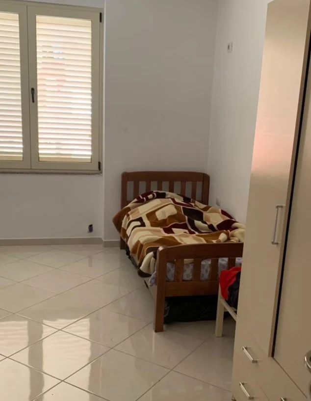 Shqiperi, shes 1+1 Kati 3, 