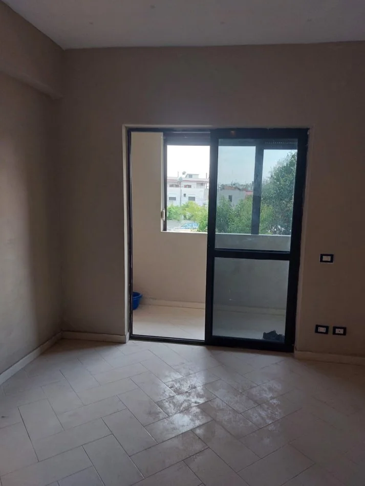 Durres, shitet apartament 1+1+Ballkon , 92 m² 87.000 € (STADIUM DURRES)