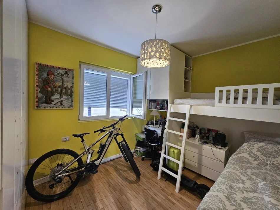 Tirane, shitet apartament 2+1 Kati 1, 70 m² 120.000 € (Dritan hoxha)