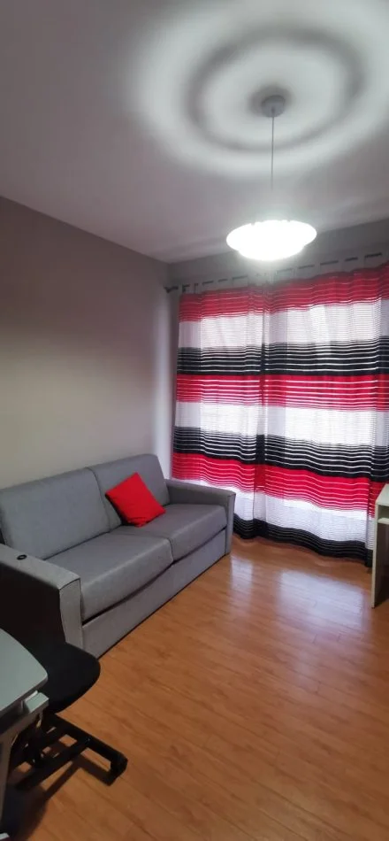 Tirane, jepet me qera apartament 2+1+Aneks+Ballkon Kati 5, 600 € 