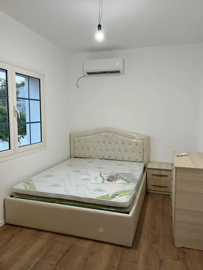 Tirane, shitet Vile 2 Katshe , 380 m² 219.000 €