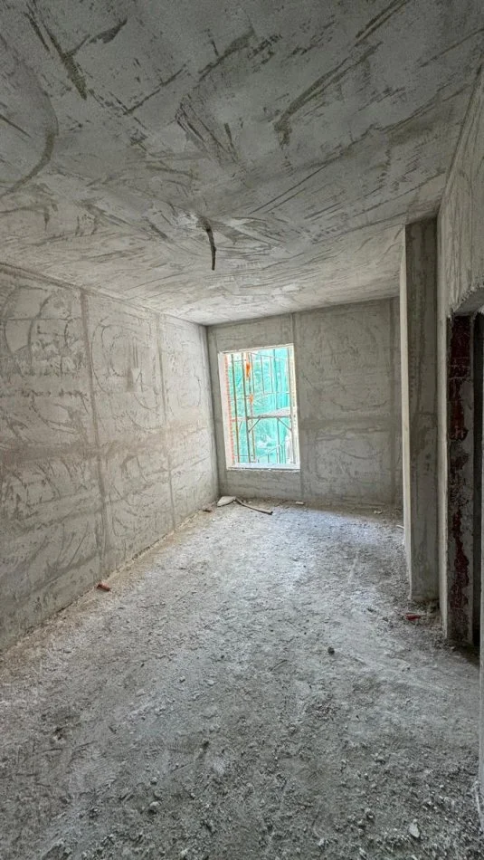 Tirane, shes apartament 1+1 Kati 1, 77 m² 73.000 € (Unaza e Madhe Paskuqan)