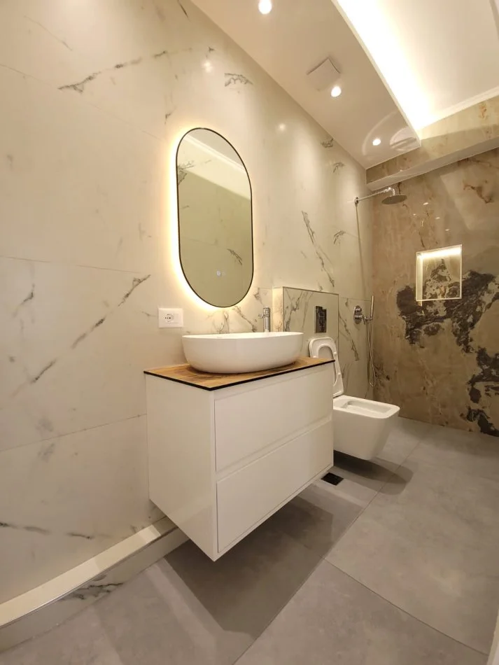 Tirane, shitet apartament 2+1+Ballkon Kati 7, 95 m² 210.000 € (Zogu I Zi)