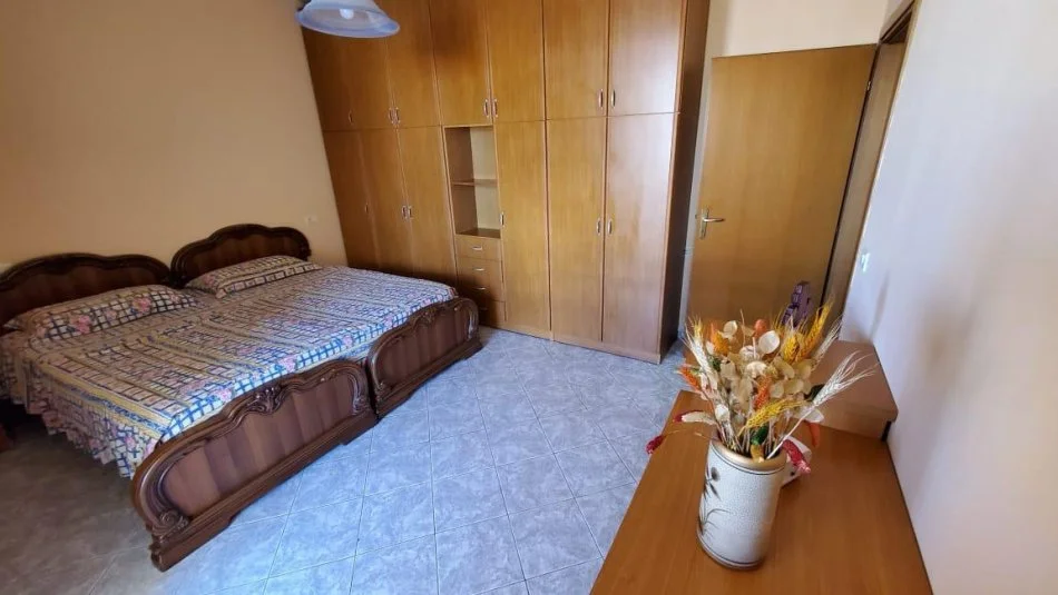 Tirane, jepet me qera 2+1+Aneks+Ballkon Kati 6, 800 € (Muhamet gjollesha)