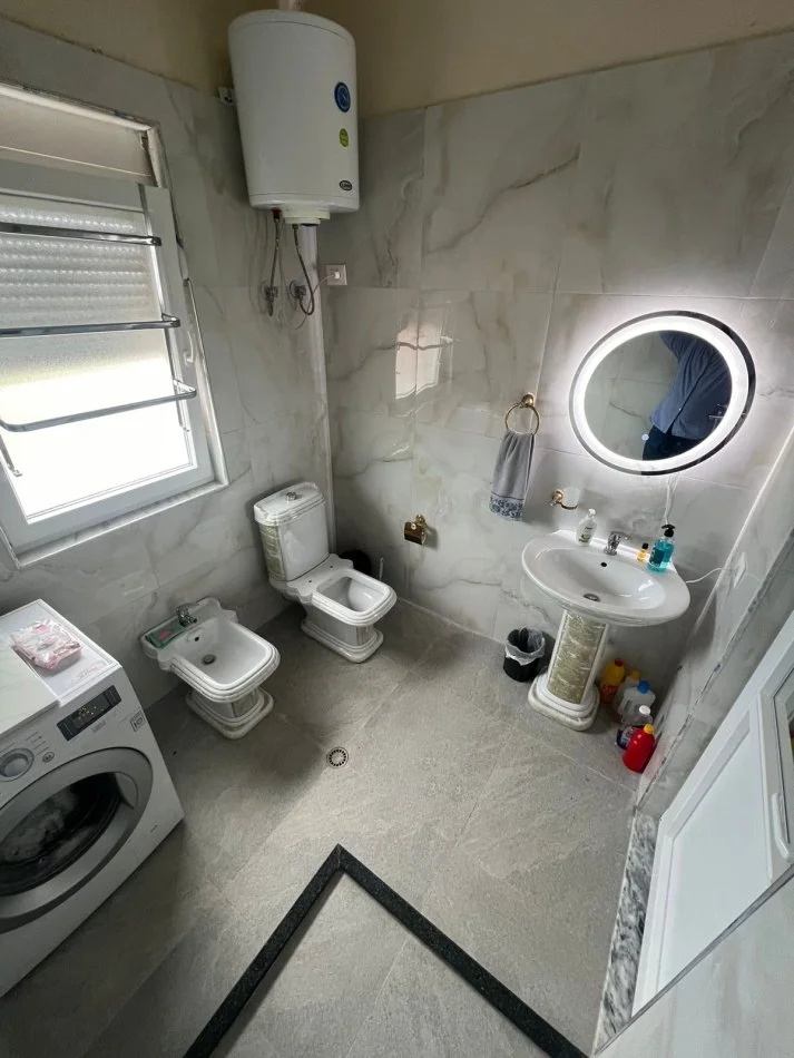 Durres, shitet garsonier 1+1+Ballkon , 60 m² 45.000 € (PLAZH DURRES)