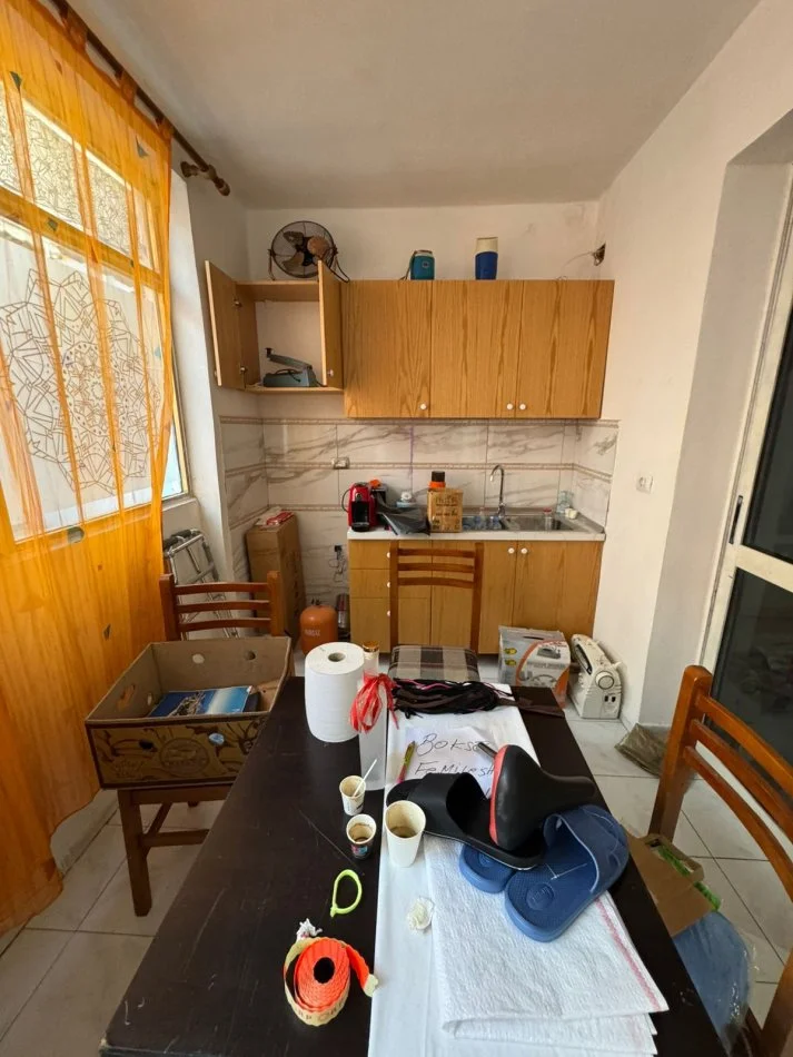 Durres, shitet apartament 1+1+Ballkon Kati 2, 82 m² 69.000 € (TE STADIUMI)