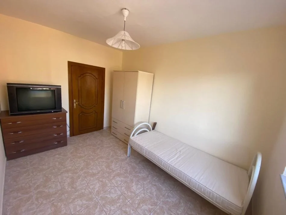 Tirane, jepet me qera apartament 2+1 Kati 5, 140.000 € (Mine Peza)