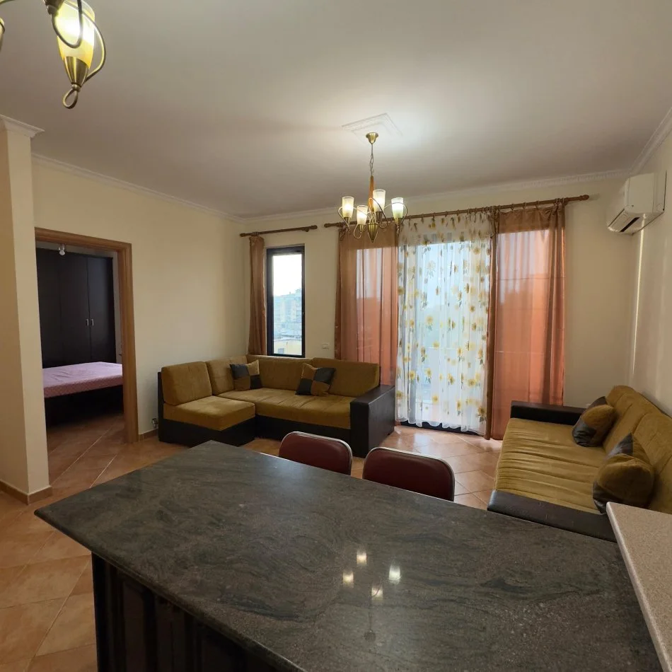 Tirane, Apartament 1+1+Ballkon me qira Kati 6, 60 m² 500 € (Pjeter Budi)