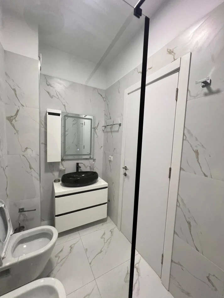 Tirane, shitet apartament 2+1+2, Kati 2, 85.9 m² 132.000 € (ISH DOGANA) ,LAPRAKË .