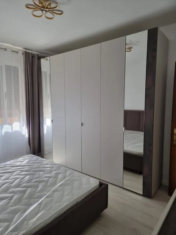 Jap me qera apartament Kati 6, 70 m² 650 € (Tish Daija)