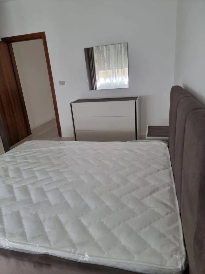 Jap me qera apartament Kati 6, 70 m² 650 € (Tish Daija)
