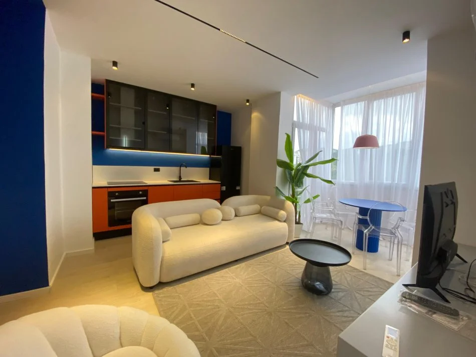 Tirane, shitet apartament 1+1 Kati 5, 48 m² 142.700 € (Komuna e Parisit)