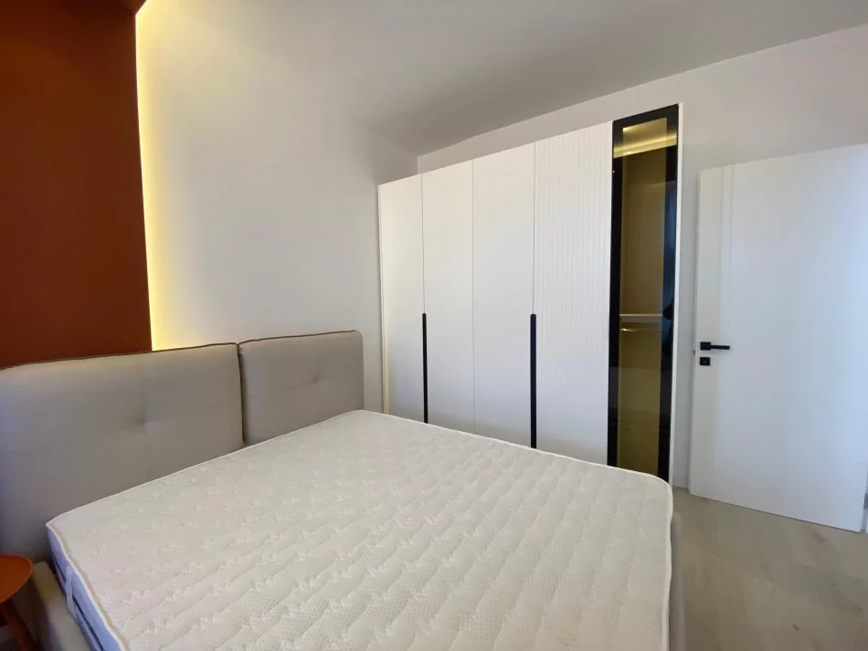 Tirane, shitet apartament 1+1 Kati 5, 48 m² 142.700 € (Komuna e Parisit)