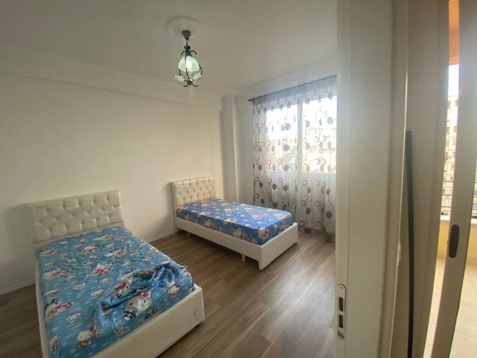 Tirane, shitet apartament 2+1+Aneks+Ballkon Kati 6, 104 m² 125.000 € 