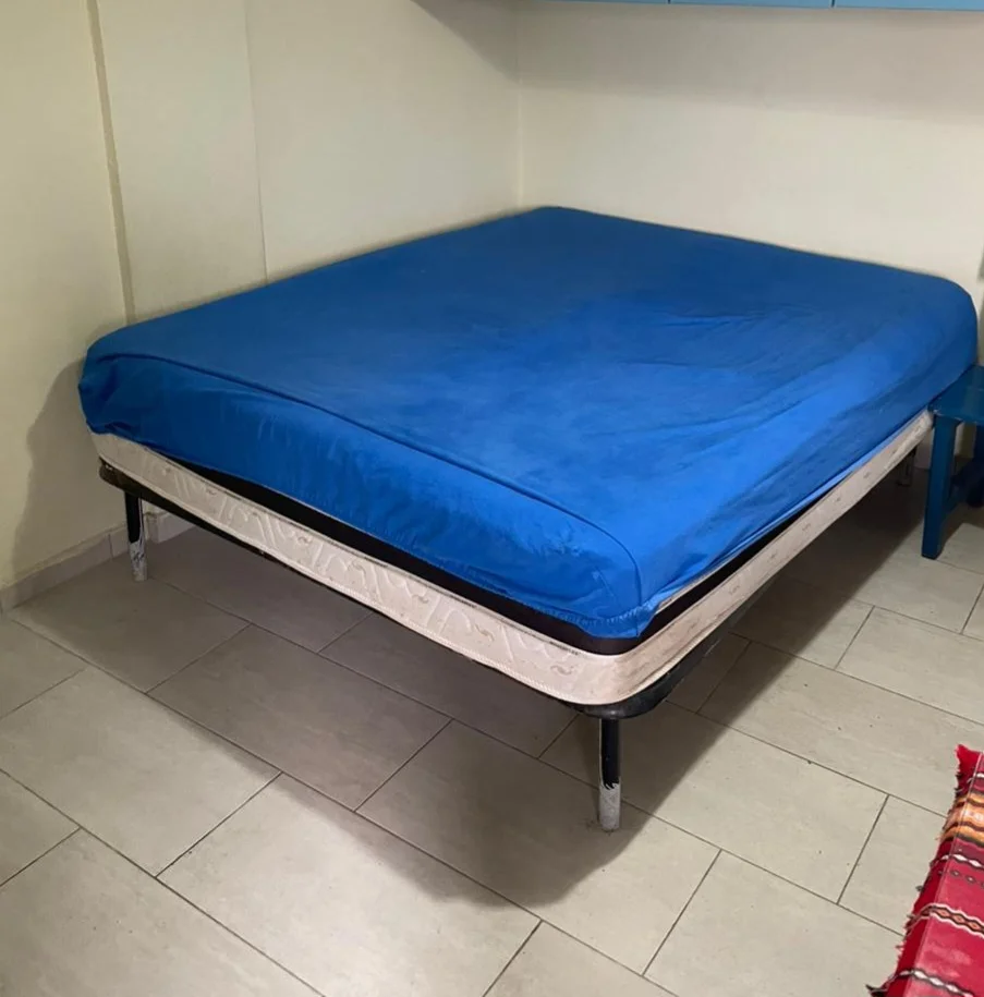 Tirane, jepet me qera garsonier 1+1 Kati 1, 40 m² (Ish Tregu Ushqimor, 100 m siper Shkolles 1 Qershori)