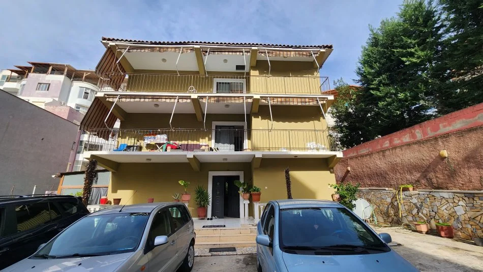 Tirane, shitet Vile 3 Katshe Kati 3, 533 m² 480.000 € (Fresk)