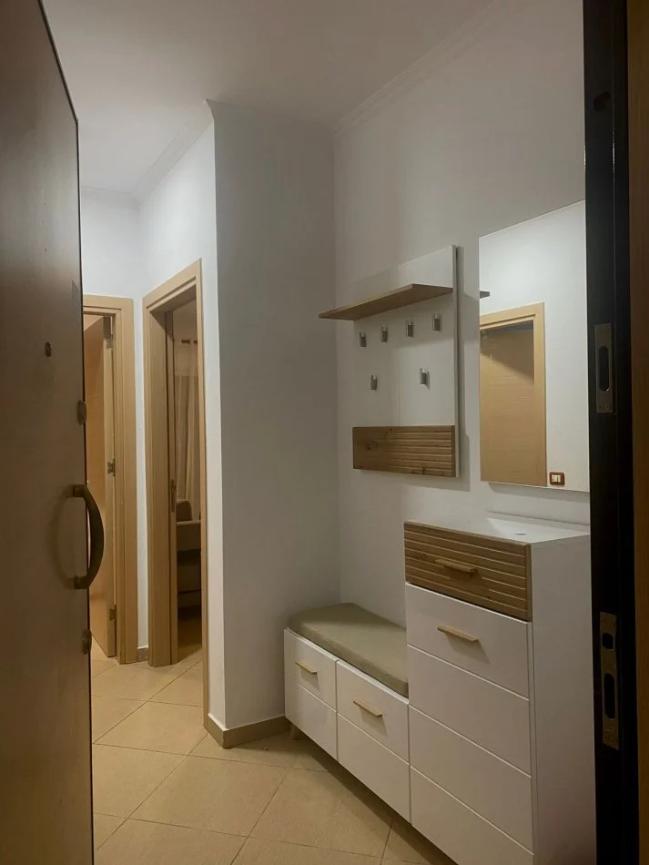 Shqiperi, jepet me qera apartament 1+1 Kati 2, 63 m² 451 € (Yzberisht)