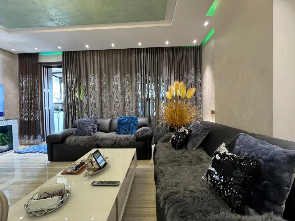 Tirane, shitet apartament 1+1 , 110 m² 269.000 € (ISH FUSHA E AVIACIONIT)