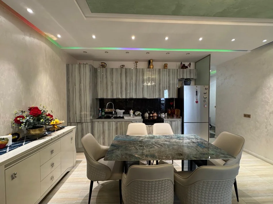 Tirane, shitet apartament 1+1 , 110 m² 269.000 € (ISH FUSHA E AVIACIONIT)