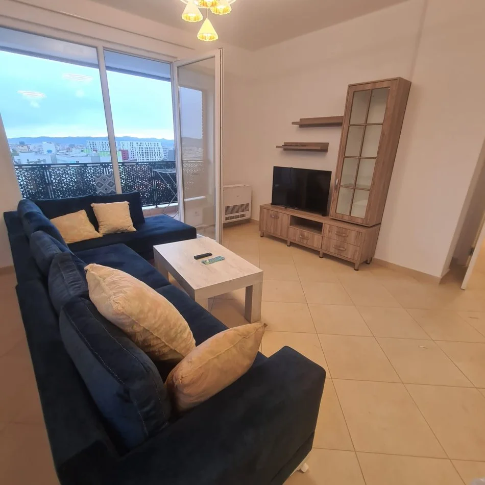 Shqiperi, jap me qera apartament 3+1+Ballkon Kati 8, 131 m² 750 € (Rruga e Dibrës)