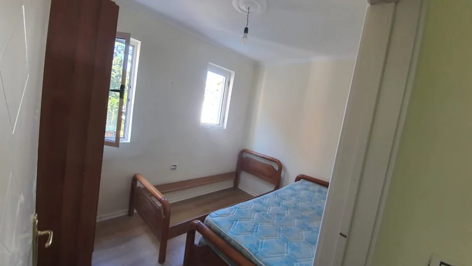Tirane, Jepet me Qira apartament 2+1 Kati 2, (Kongresi I Manastirit)