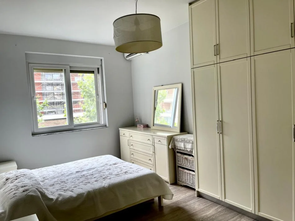 Tirane, shitet apartament 3+1+Aneks Kati 3, 135 m² 250.000 € (Rruga Panorama)