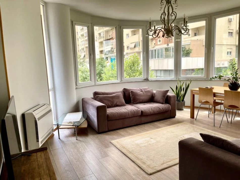 Tirane, shitet apartament 3+1+Aneks Kati 3, 135 m² 250.000 € (Rruga Panorama)