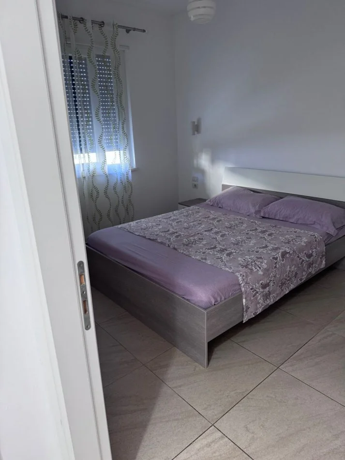 Durres, shes 1+1+Ballkon , 60 m² 155.000 € (Vala Mar)